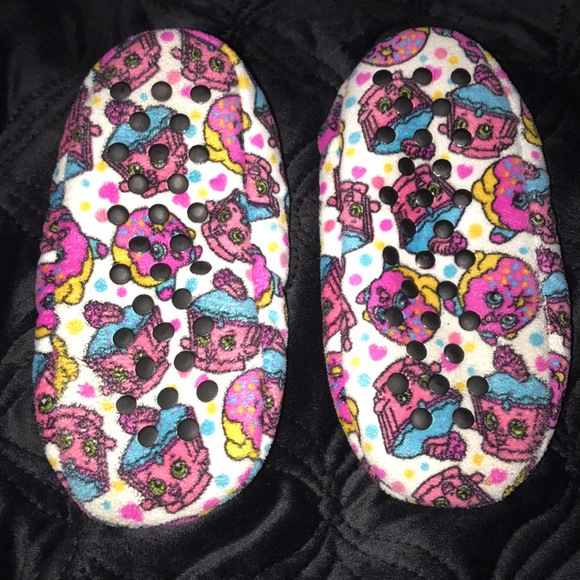 🦄3 FOR $10! Shopkins slipper socks - Picture 2 of 2